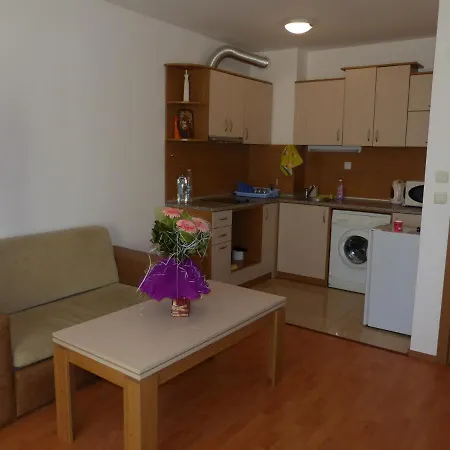 Guest Dental Space 3* Солнечный берег