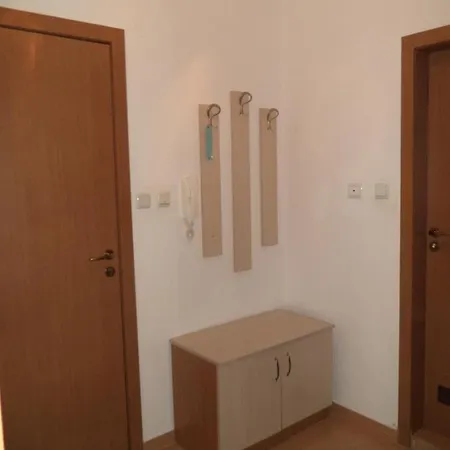 Guest Dental Space Солнечный берег