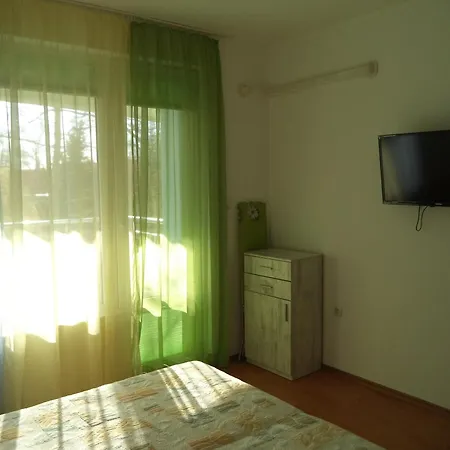 Guest Dental Space Апартхотел