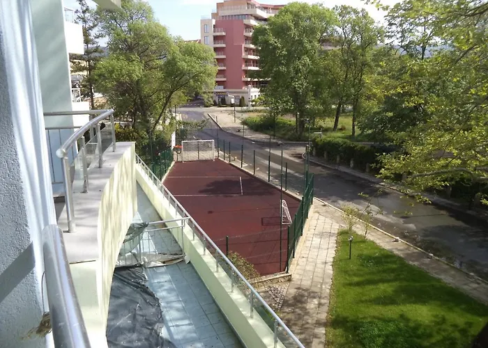 Guest Dental Space Lejlighedshotel 3*